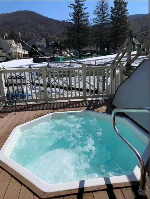 Gorgeous New Zen Suite Sleeps 4-Ski On Off Jiminy Hancock Ngoại thất bức ảnh